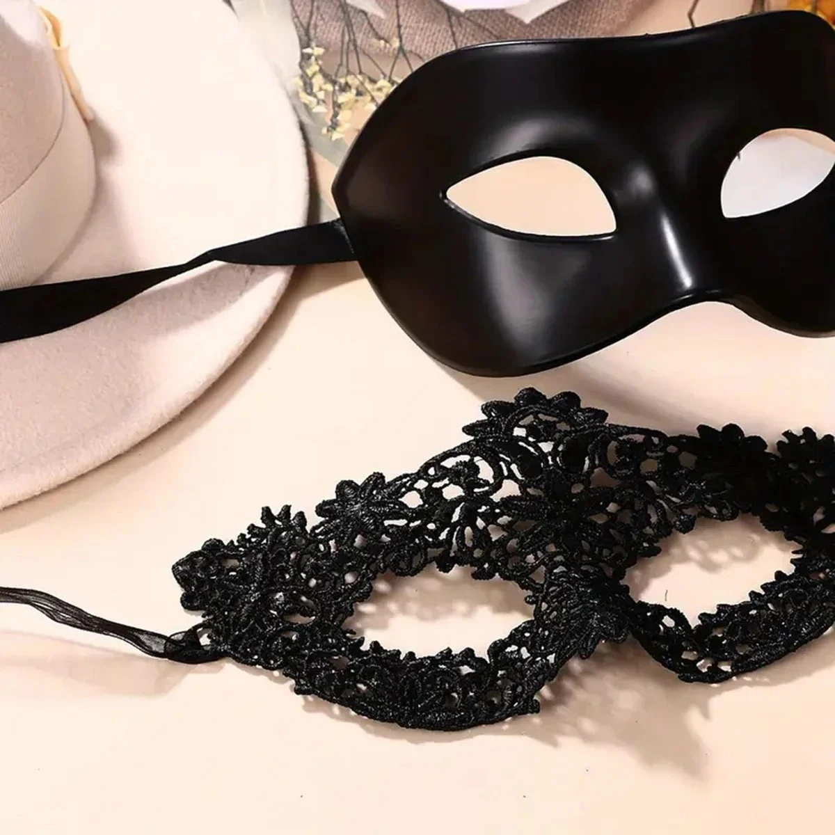 2pcs Elegant Black Lace Masque - Black Face Mask Pack 评论和价格